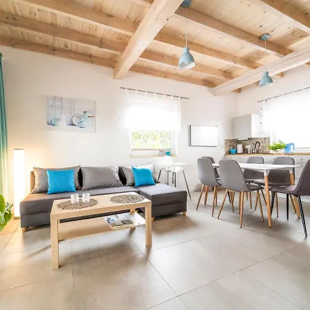 Kolory Mazur Dom wakacyjny Stare Jabłonki